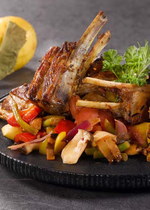🥘 Lammrippen mit Spätsommergemüse – Für 4 Personen | Fertig in 90 Minuten