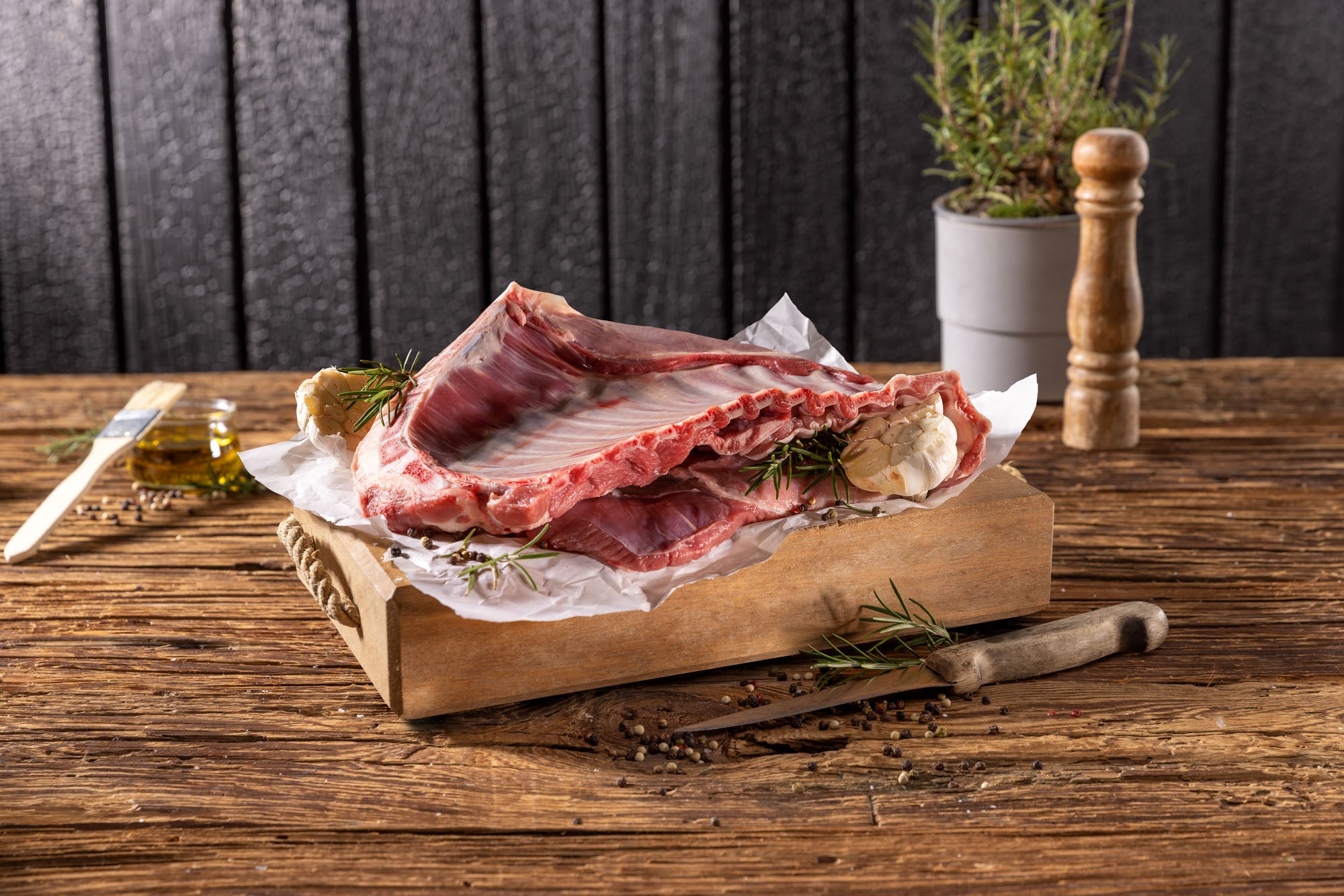 Lammbrust mit Knochen aus Österreich – saftiges Lammfleisch für Schmorgerichte, Ofengerichte und Grillgenuss