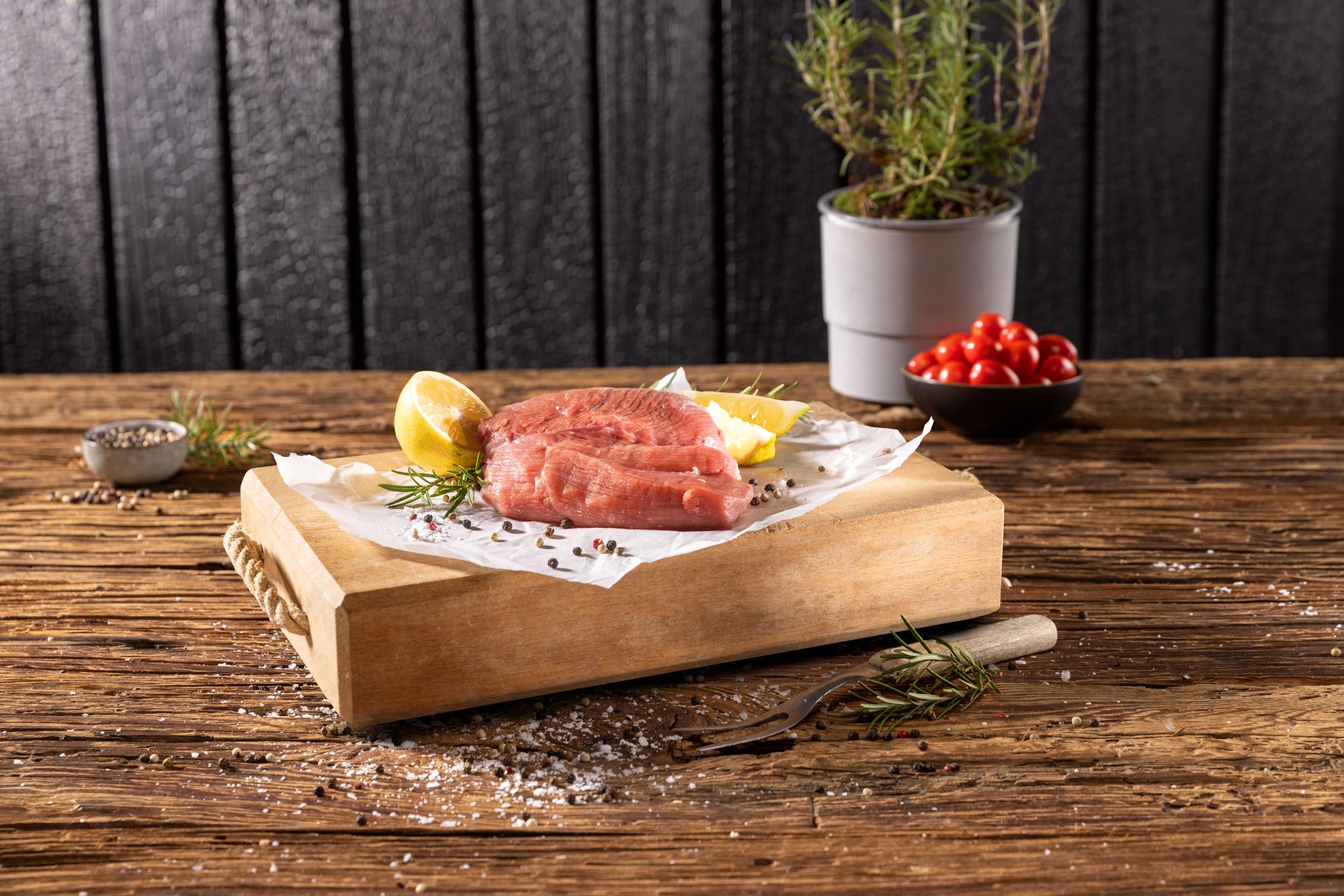 Lammfricandeau aus Österreich – besonders zarter Edelzuschnitt aus der Lammkeule für feine Braten- und Grillgerichte