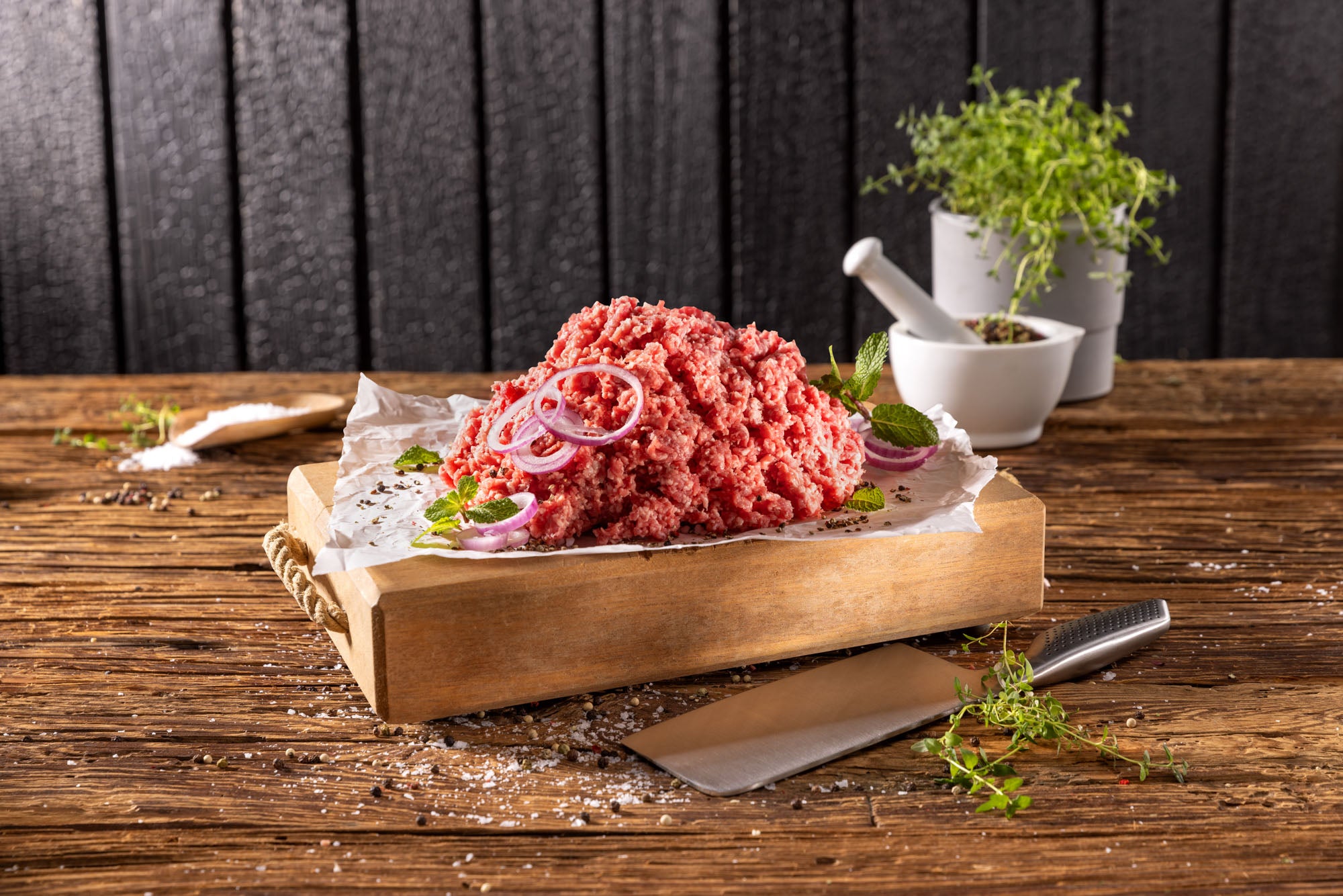 Lammhackfleisch aus Österreich – frisches Hackfleisch vom Lamm für Burger, Saucen und kreative Gerichte