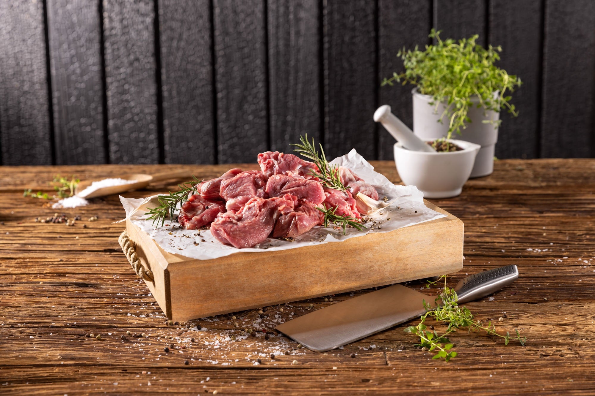 Lammragout aus Österreich – zartes Lammfleisch für aromatische Schmorgerichte und traditionelle Küche